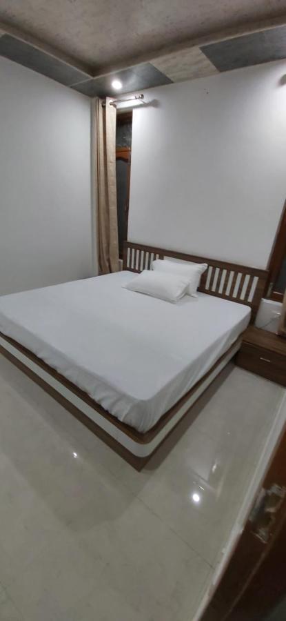 Solitude Inn Bnb Шімла Екстер'єр фото